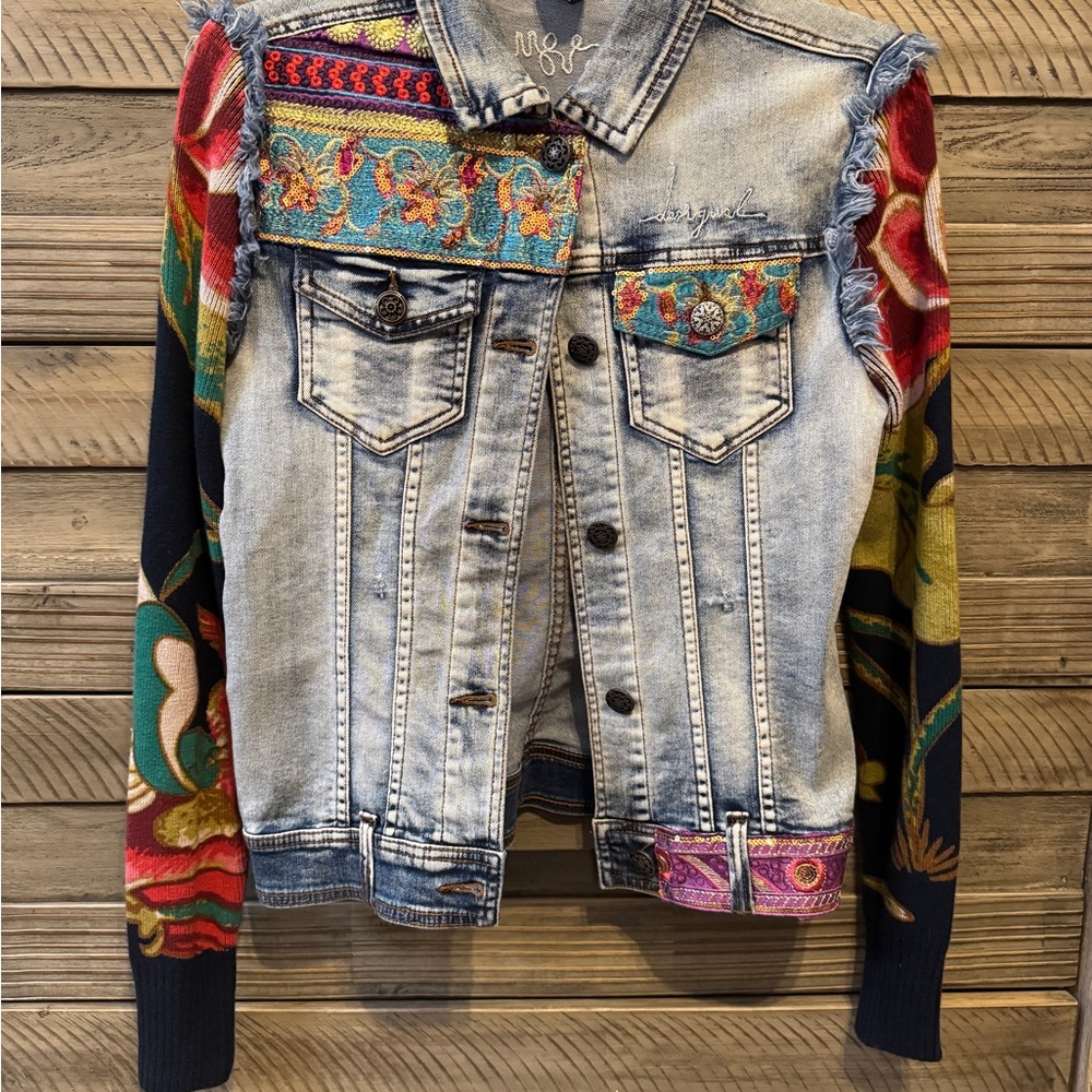 Desigual Embellished Denim Jacket Size Small - Picture 3 of 6